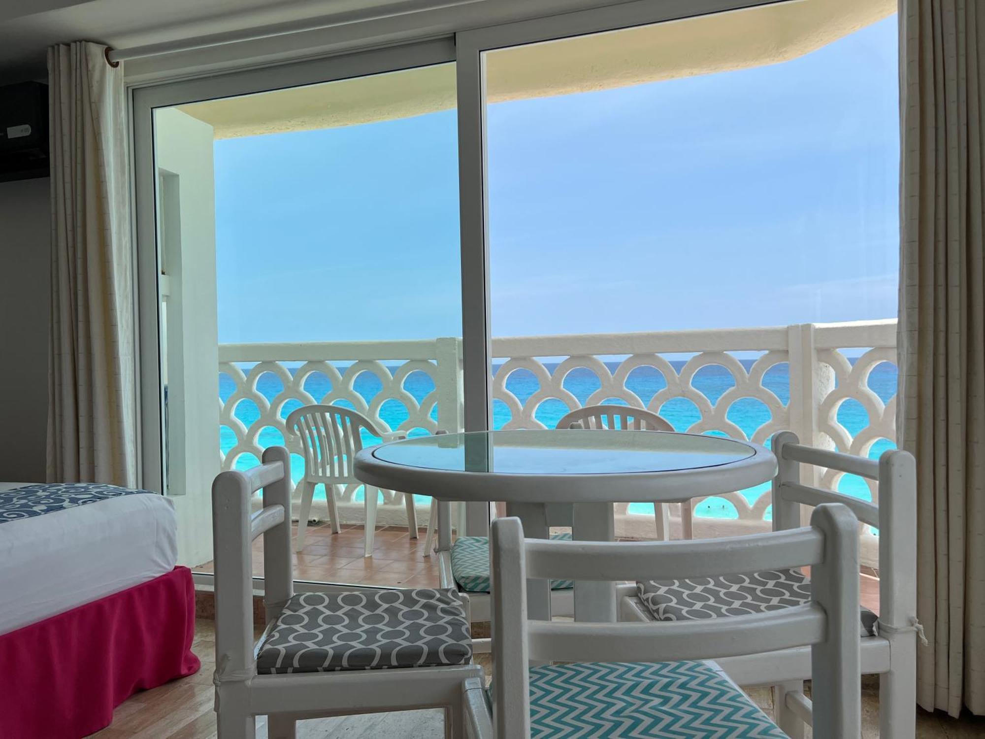 Ova Apartments كانكون المظهر الخارجي الصورة